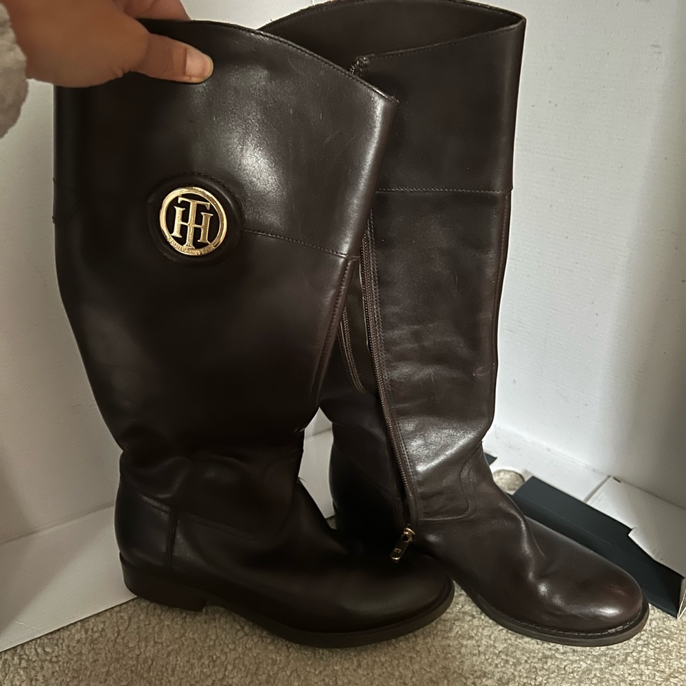 Tommy Hilfiger Riding Boots in Brown sz. 7m